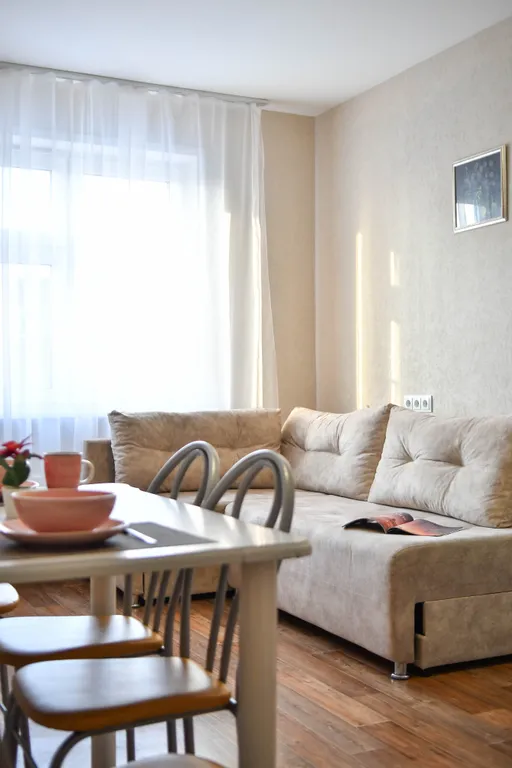 Квартира Уютная квартира возле ТРЦ Планета, где места хватит всем — Красноярск