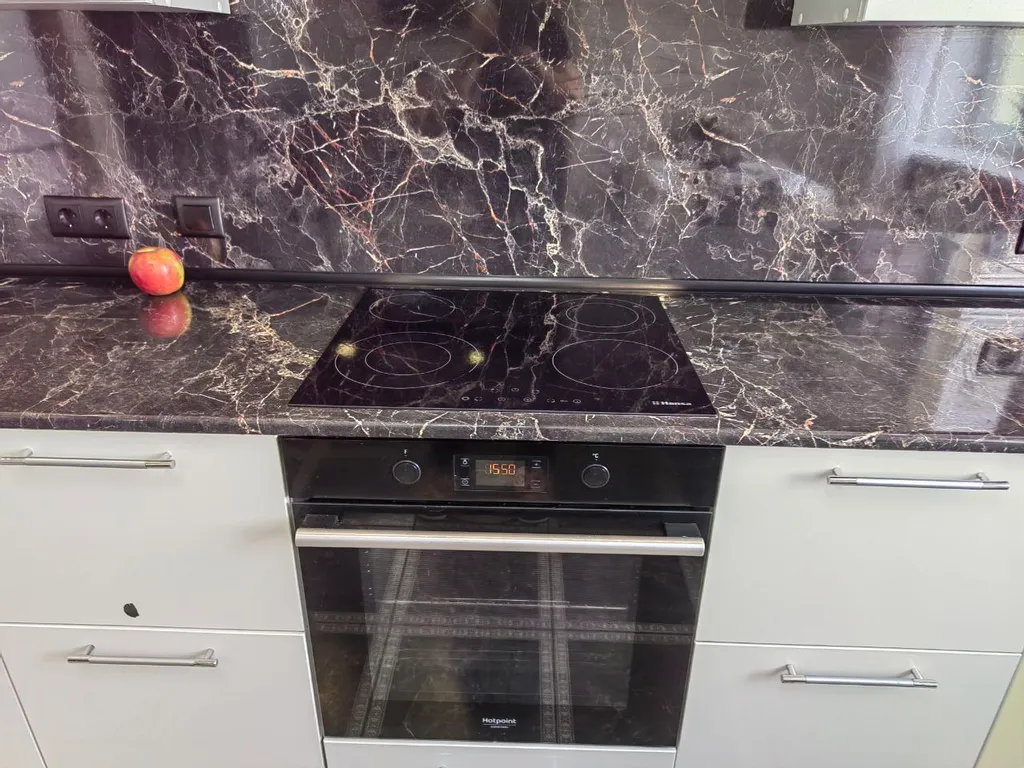 Уютная евродвушка с большой лоджией