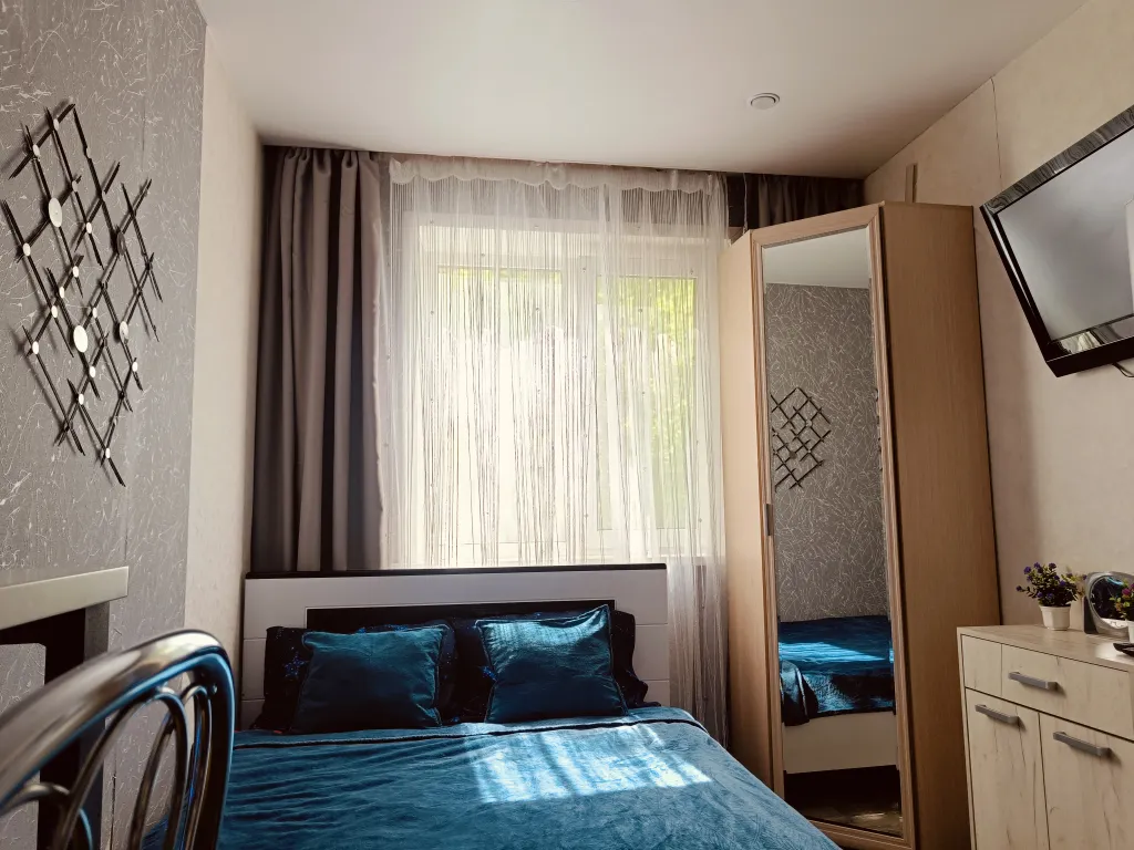 Квартира студия у метро Золотая Нива