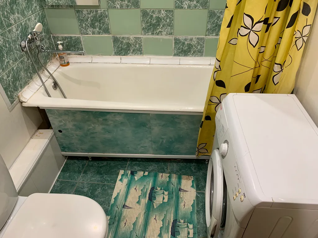 Квартира Квартира через дорогу от Краевой больницы — Красноярск