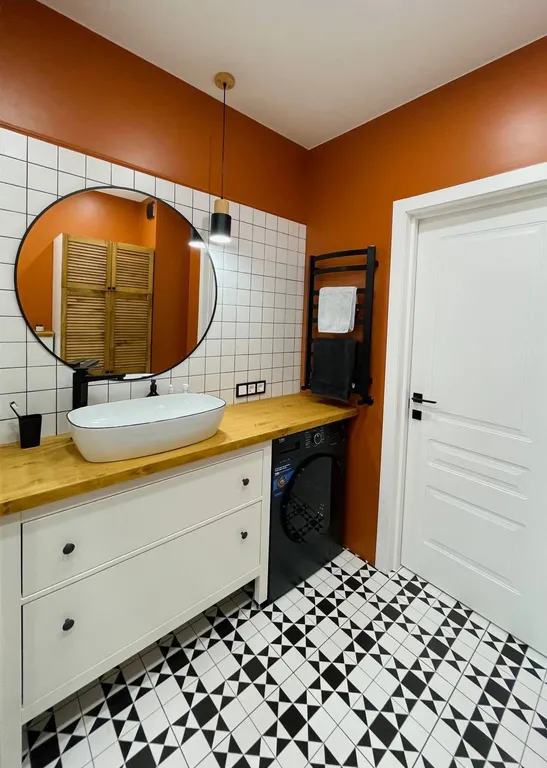 Яркая квартира у моря