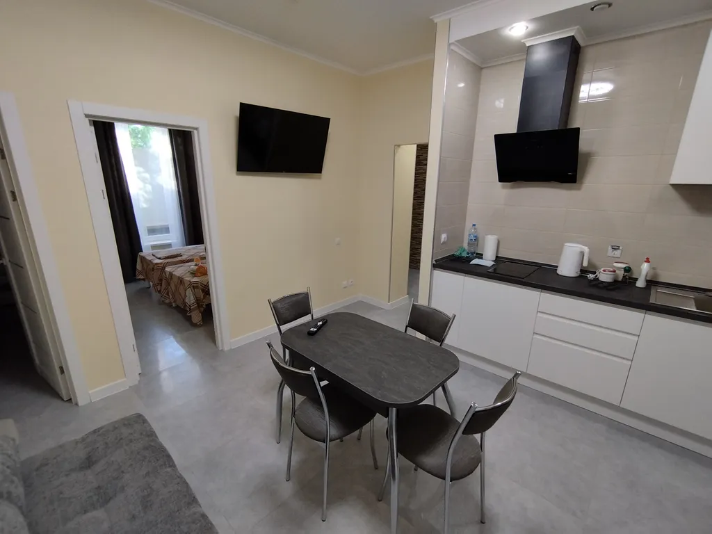 Квартира в бухте Ласпи у моря