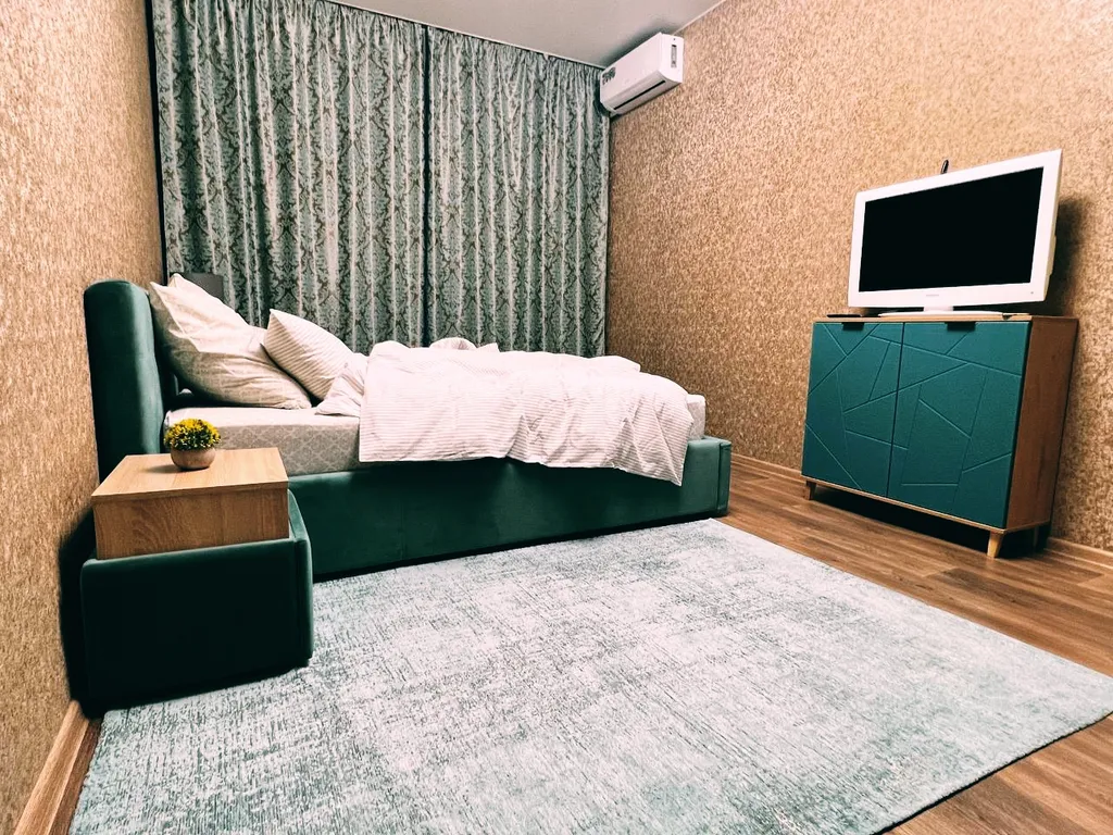 Квартира улучшенной планировки — аренда посуточно в Камышин