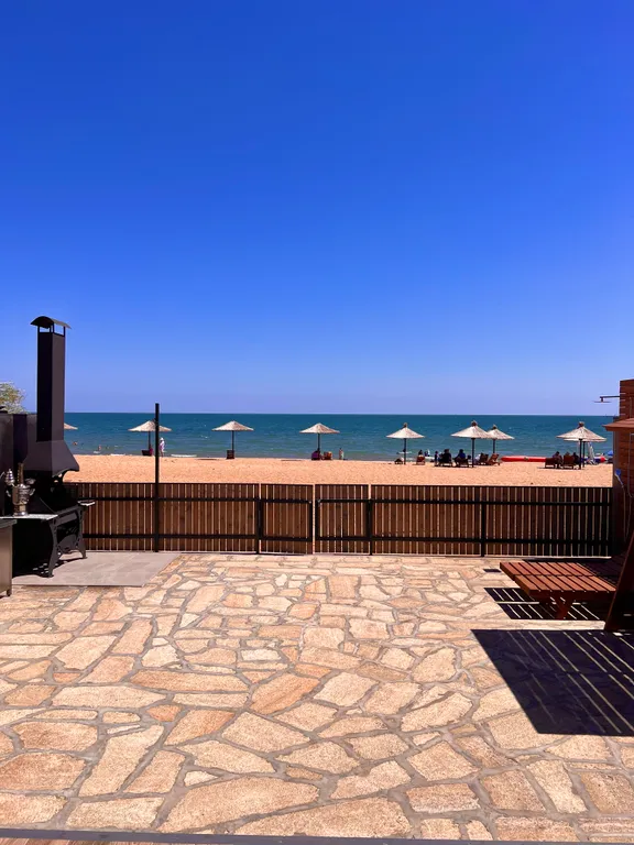 Дом люкс с видом на море и выходом на пляж