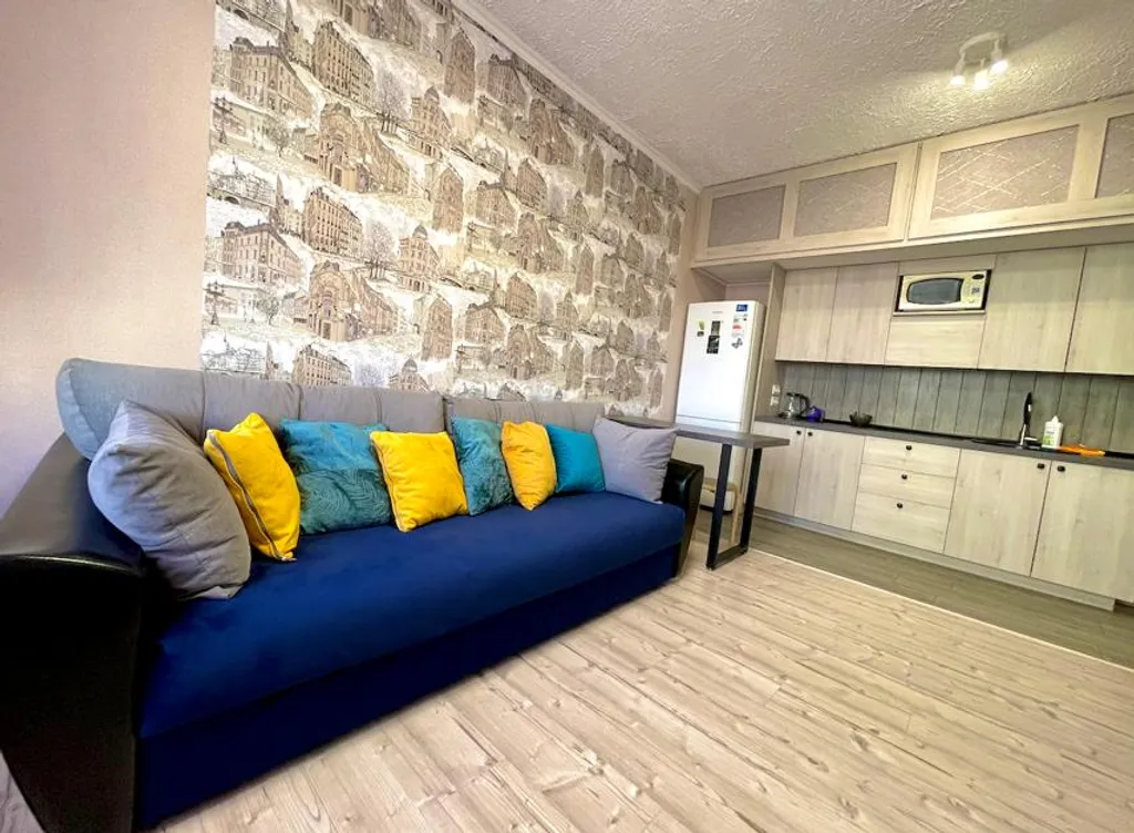 Уютная новая евродвушка с ремонтом и мебелью