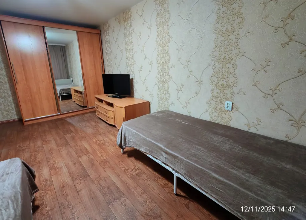 Двухкомнатная квартира в отличном районе города — аренда посуточно в Нижневартовск