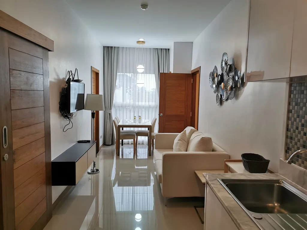 1-к видовая квартира с бассейном на крыше Karon