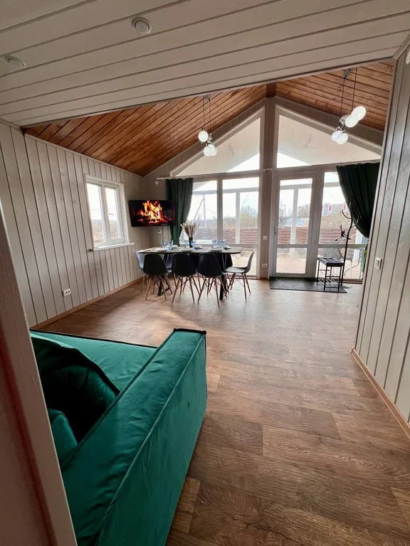 Дом с купелью, баней в городе