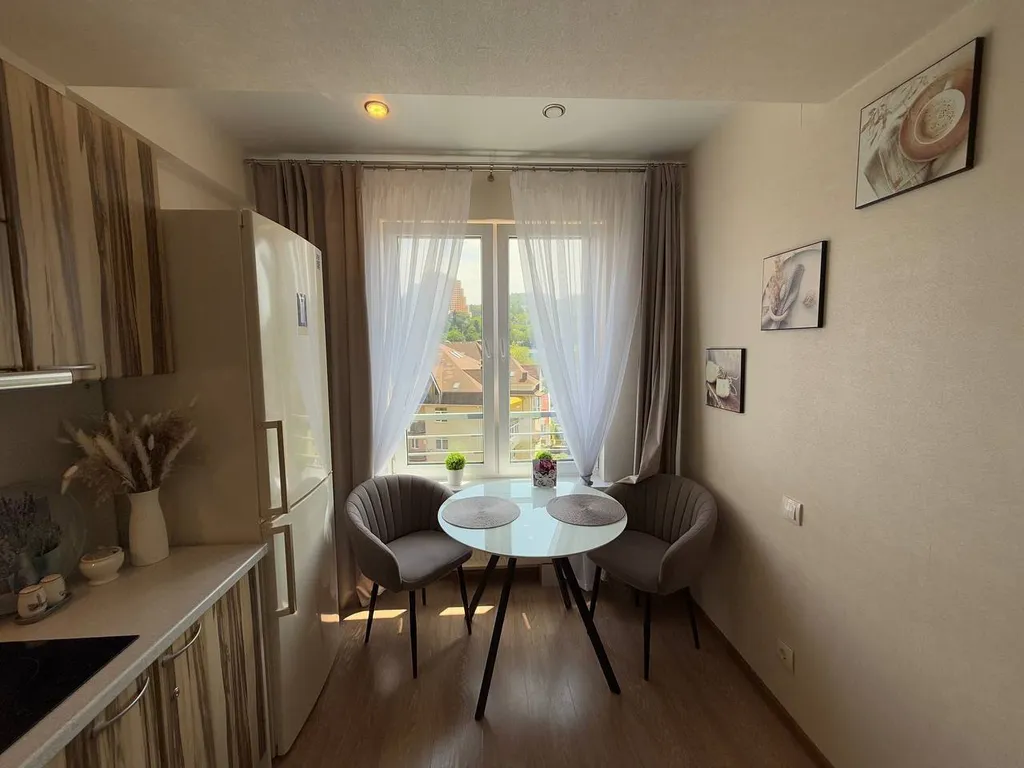 Просторная студия Восход для всей семьи с видом на море