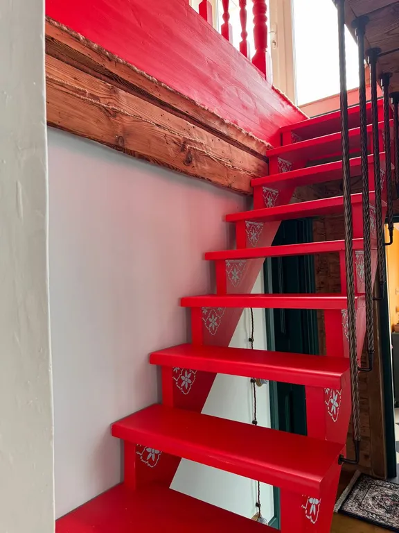 Светлица с мансардой