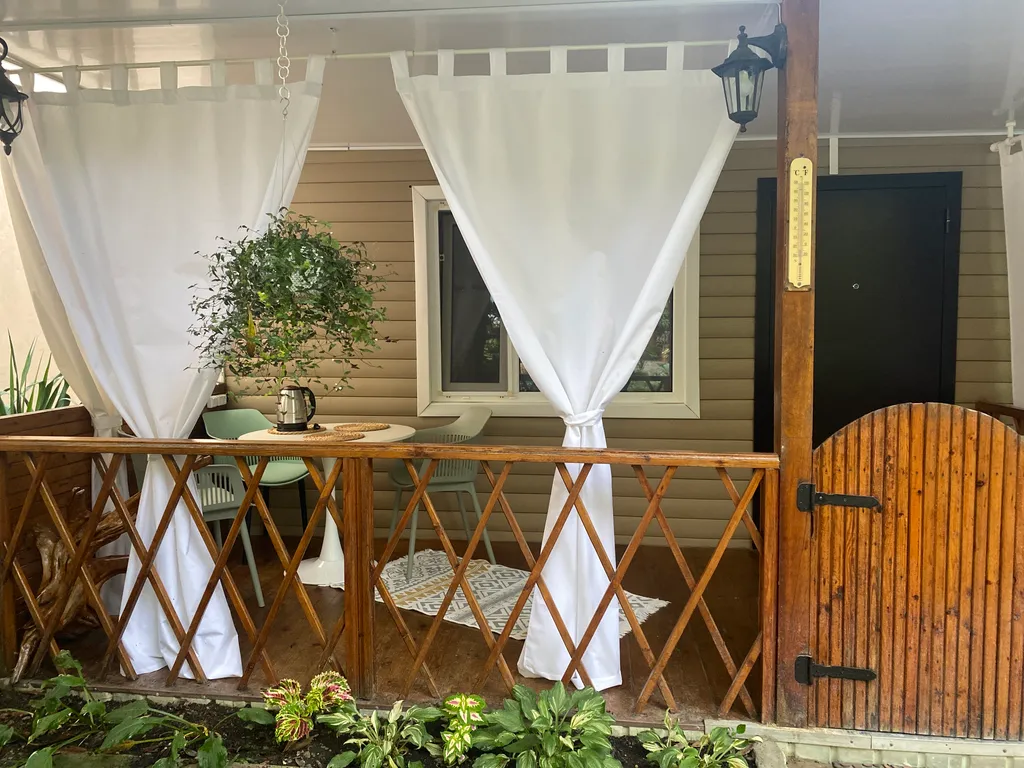 Коттедж на берегу моря — аренда посуточно в Лдзаа