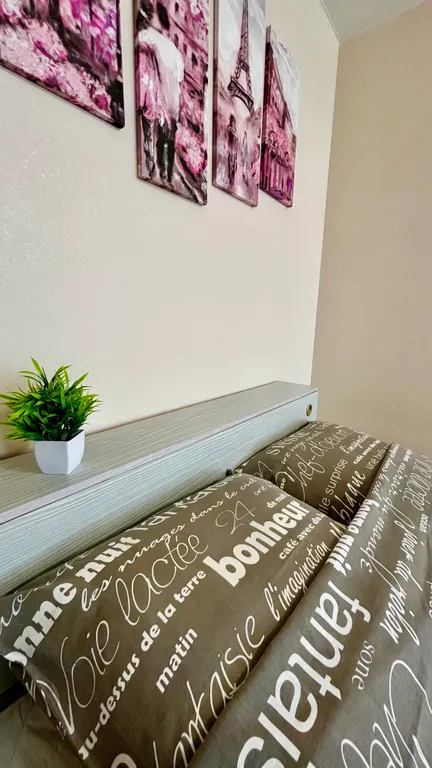 Уютное светлое жилье, рядом аэропорт и аквапарк