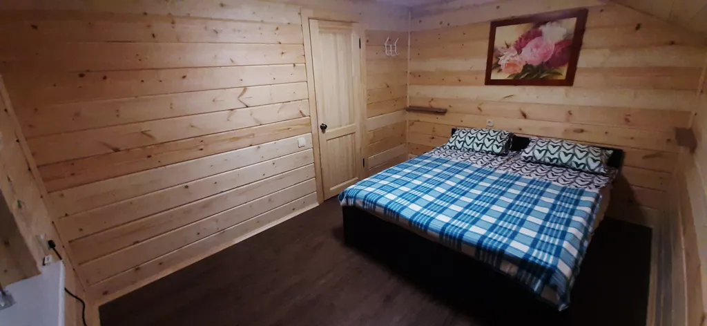 Коттедж с баней на дровах