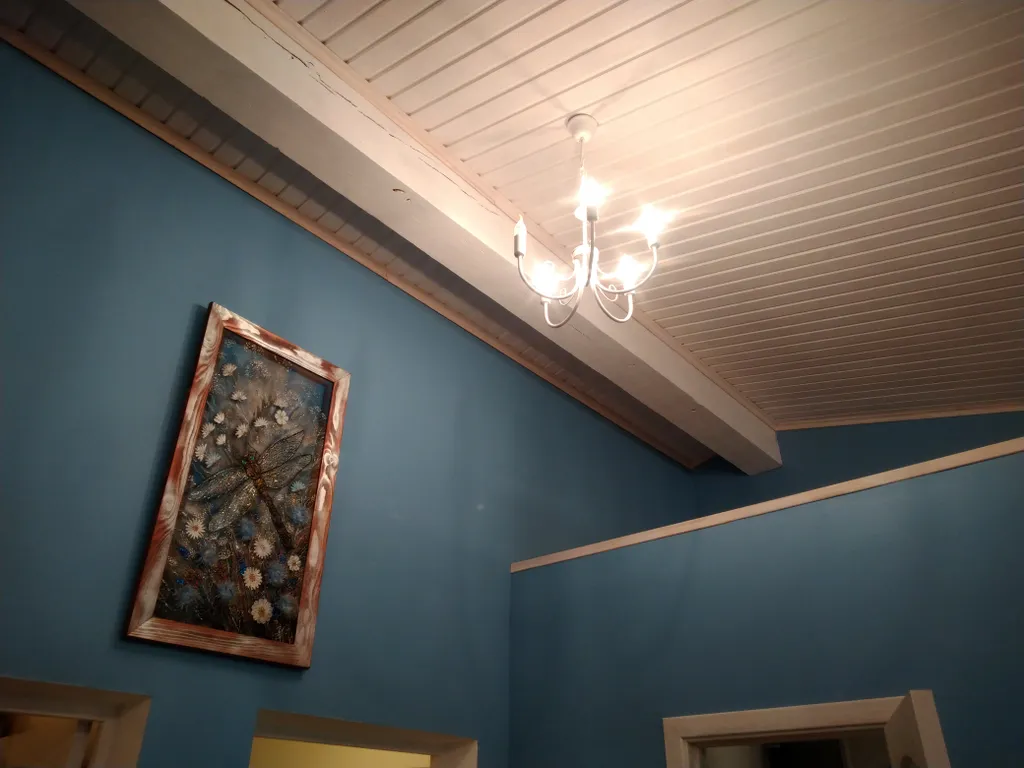 Дом усадьбы Александровские Горы на берегу озера Кривое