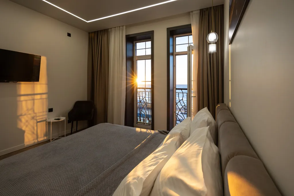 Дизайнерский апартамент с видом на море