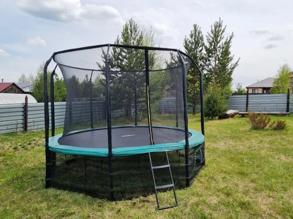 Коттедж с бассейном, баней, беседкой для больших компаний