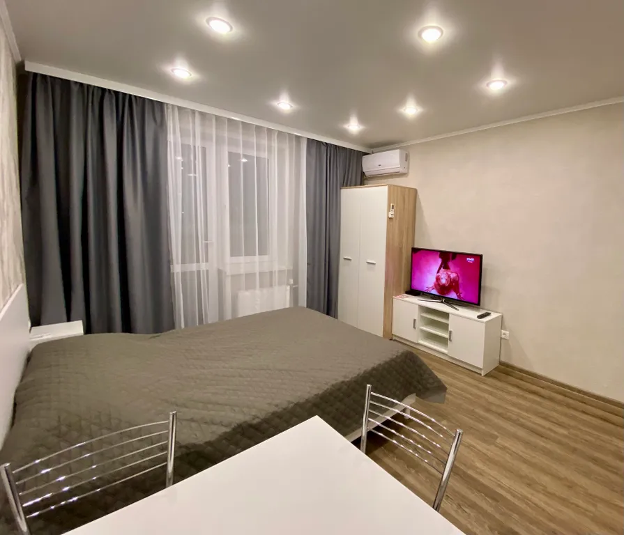 Квартира-студия Акварель апарт