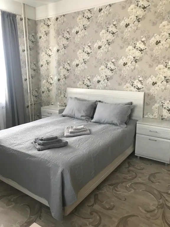 Однокомнатная квартира с окнами на парк Землячки рядом цирк, УДС Молот — аренда посуточно в Пермь