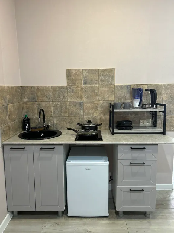 Квартира Квартира Уютная студия напротив аэропорта Сочи с отдельным входом — Адлер