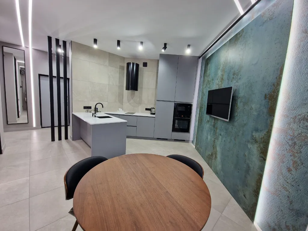 Дизайнерская квартира в элитном комплексе Изумрудный Город