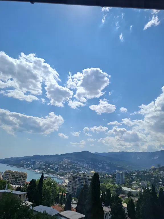 Квартира Апартаменты только для спокойного семейного отдыха — аренда посуточно в Ялта