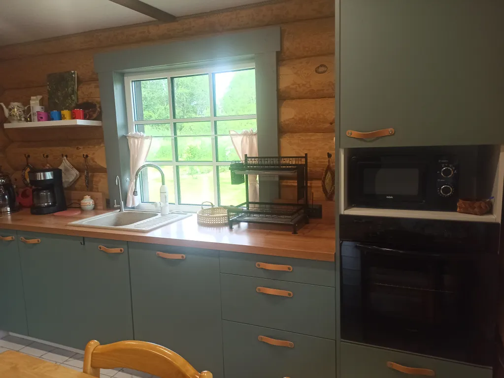 Коттедж Дом с видом на озеро — Крошнозеро