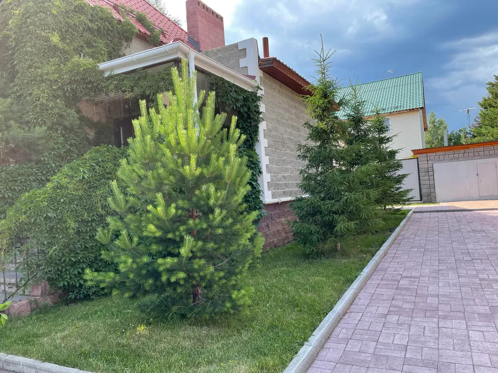 4-комнатный Дом