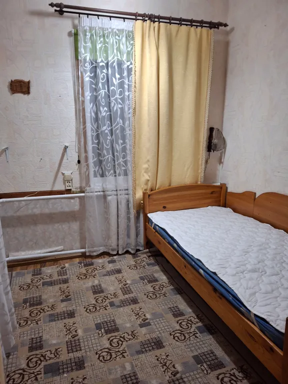 Часть дома с отдельным входом в центре города