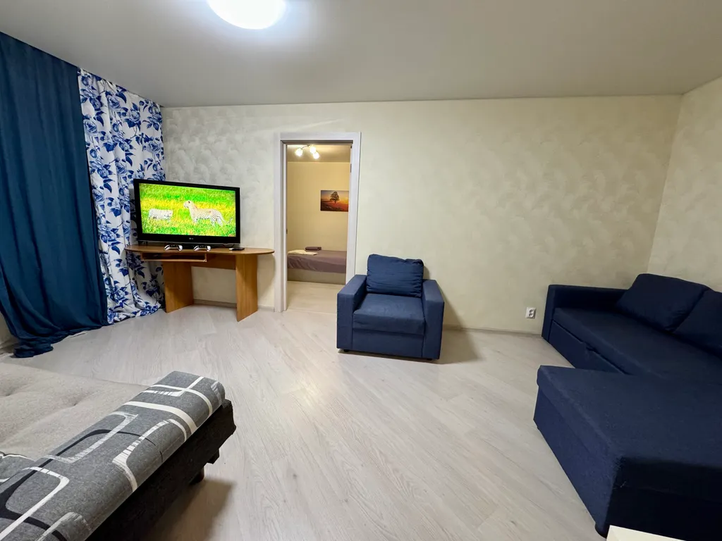 3-я квартира в центре города напротив парка Гагарина