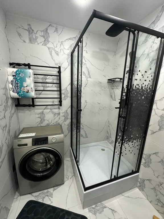 Уютная, светлая квартира c прекрасным видом на Неву