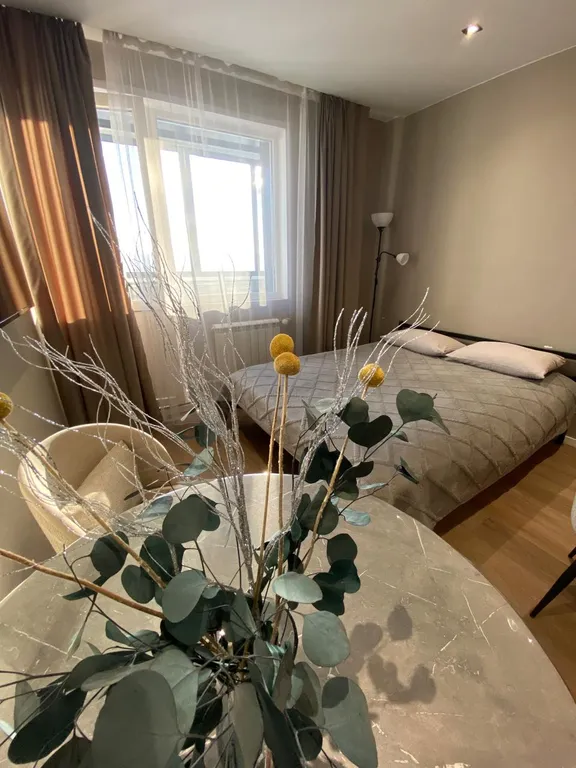 Красивая студия с хорошим ремонтом  в топовой локации города