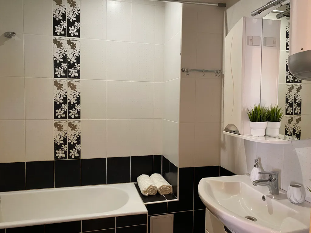 Просторная двухкомнатная квартира в центре