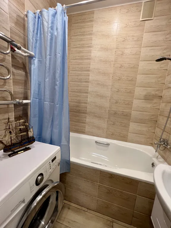 Двухкомнатная квартира у Золотых Ворот