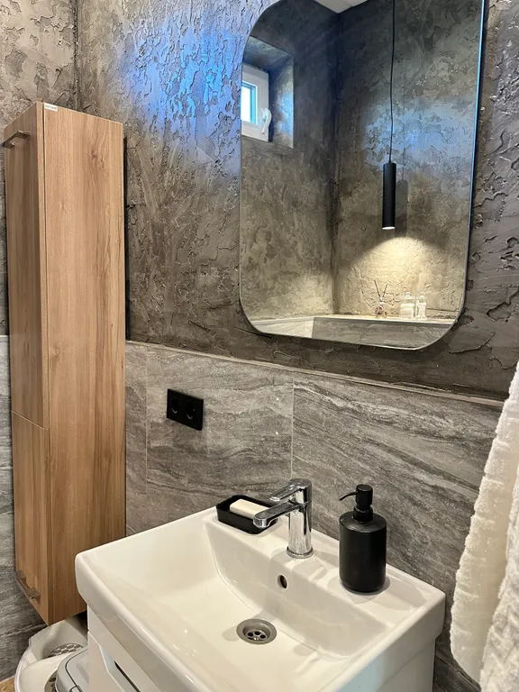 Ежевика хаус - коттедж с сауной и банным чаном