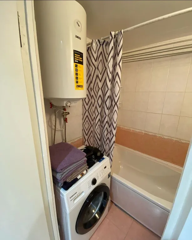 Уютная двухкомнатная квартира с видом на гору