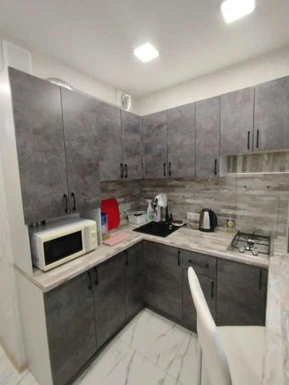 Двухкомнатная квартира с новым современным ремонтом