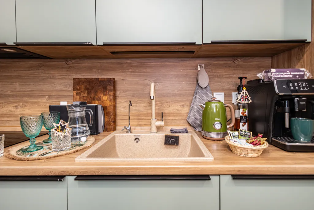 Коттедж Уютный сказочный дом в окружении леса — Алферово