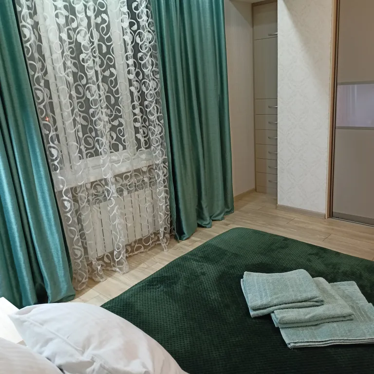 Полноценная светлая 2-комнатная квартира в центре города