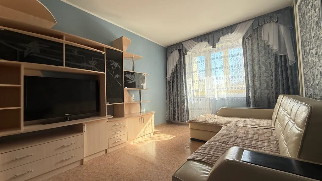 Отличная двухкомнатная квартира уЖД Ноябрьска