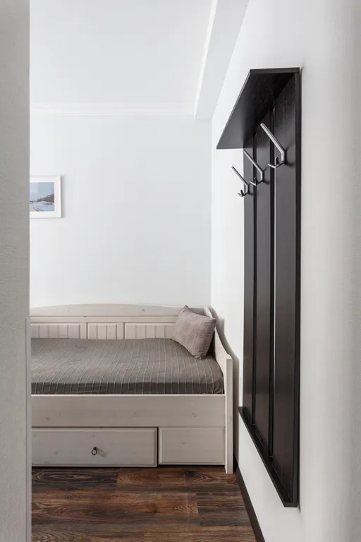 Квартира Комната с санузлом и видом во двор у Исаакиевского собора — Санкт-Петербург