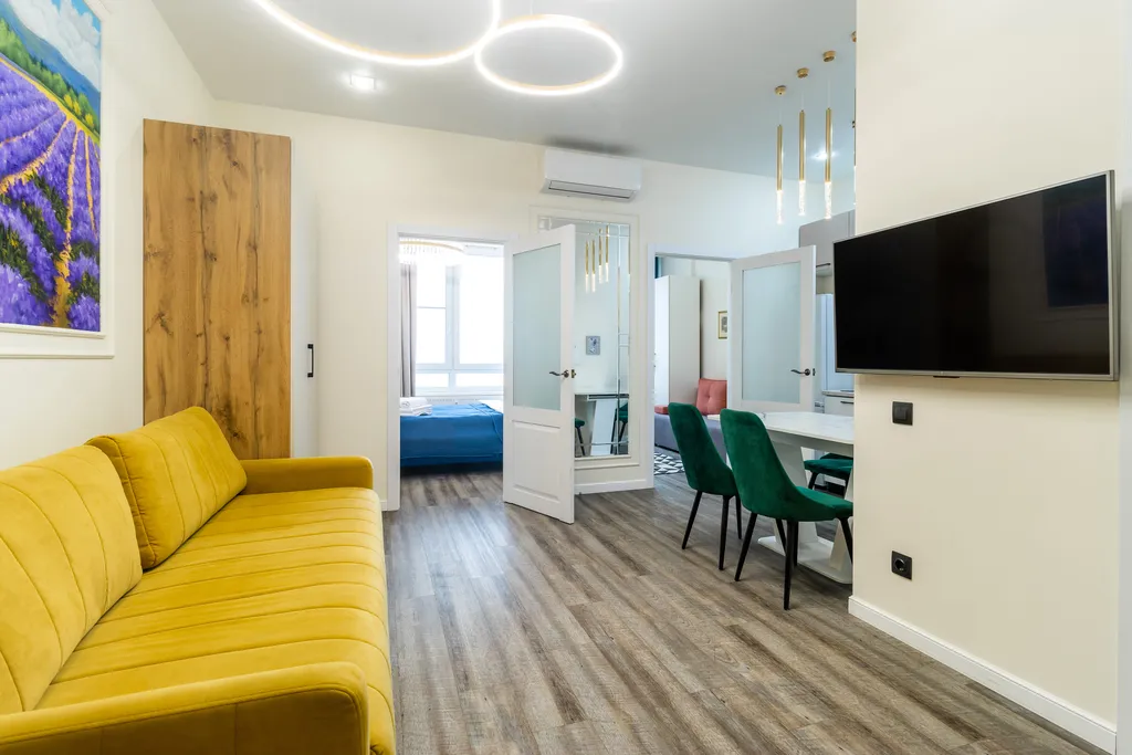 Стильные апартаменты с 2 спальнями