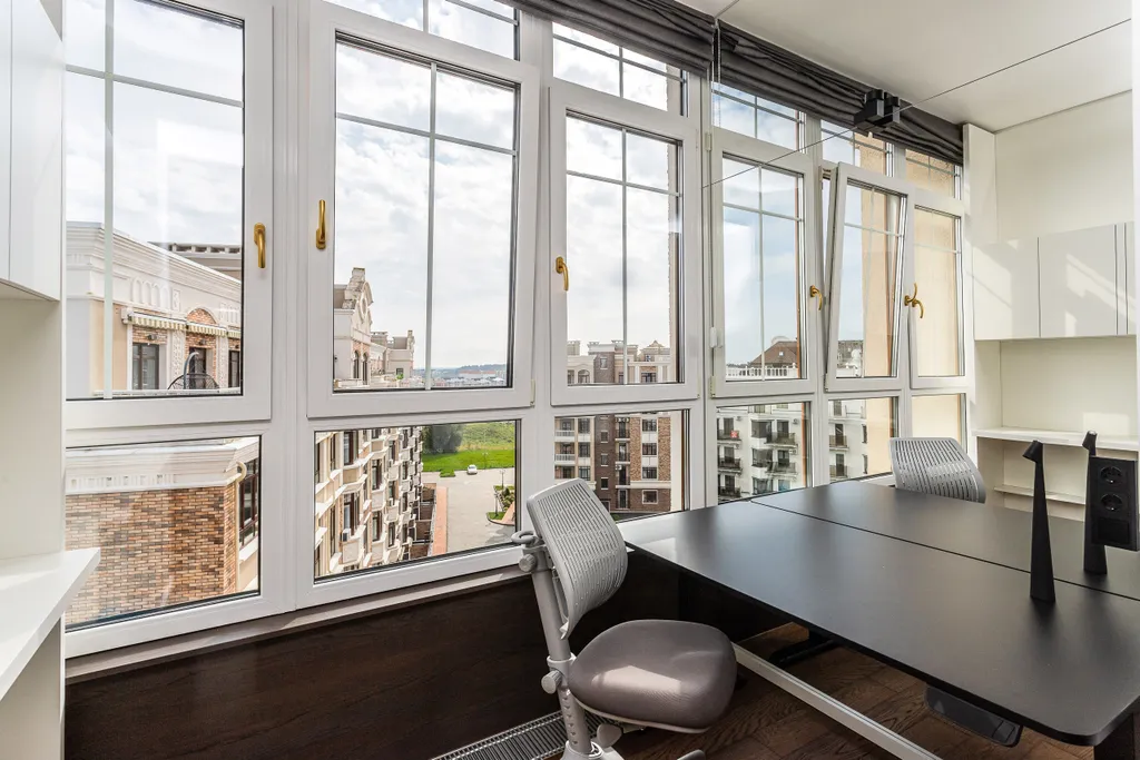 Квартира на первой береговой линии с видом на море в стиле лофт