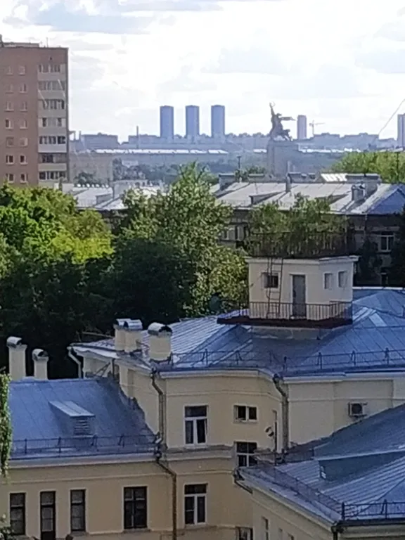 Квартира Уютная квартира недалеко от ВДНХ — Москва