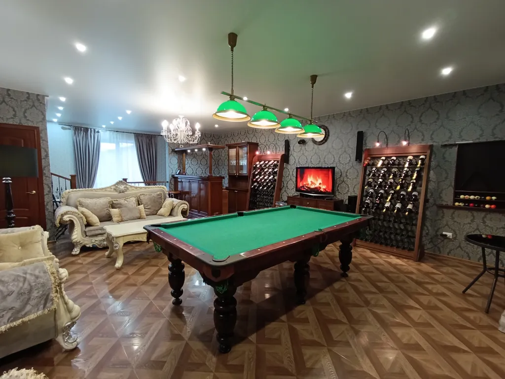 Дом в Новой Москве с бильярдом и сауной