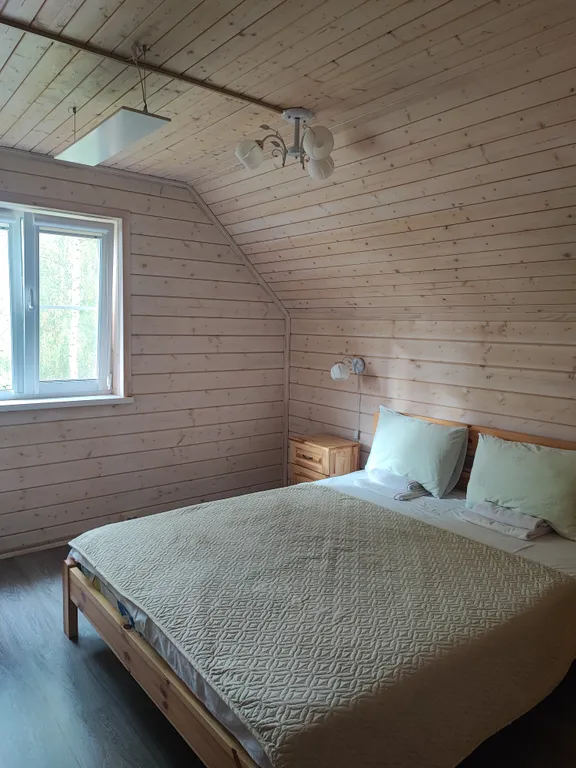 Просторный деревянный коттедж, половина дома, 2 этажа 2Л