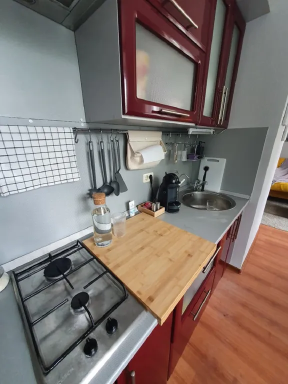 Светлая студия в центре