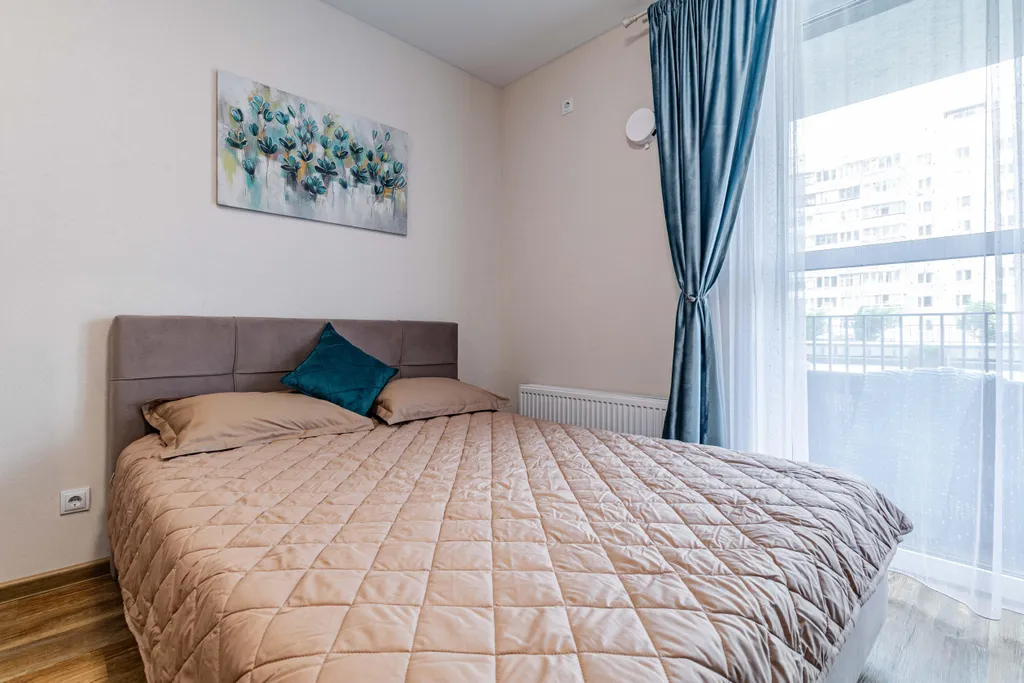 Студия с террасой и лаунж-зоной в центре