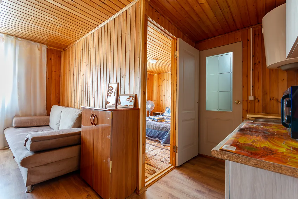 5 местный двухкомнатный номер с кухонной зоной, парковка в подарок