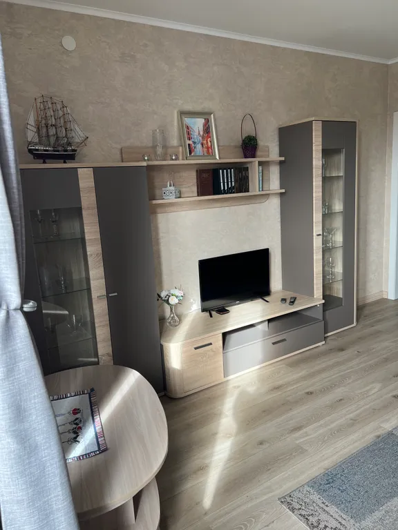 Квартира у парка и озера