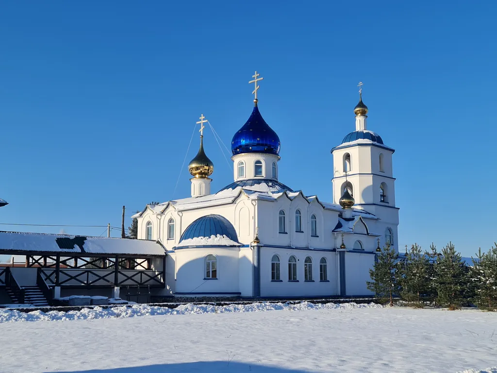 Дом на берегу озера Селигер D12